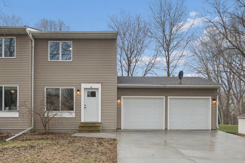 12 Piccadilly Pl, Mankato, MN, 56001-4178 | Card Image