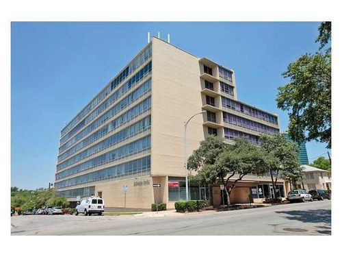 204-1800 Lavaca St, Austin, TX, 78701-1326 | Card Image