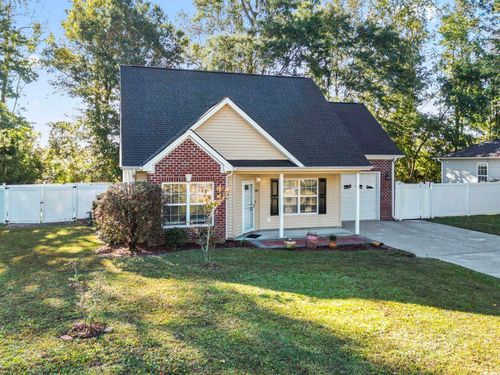 486 Copenhagen Dr, Little River, SC, 29566-7604 | Card Image