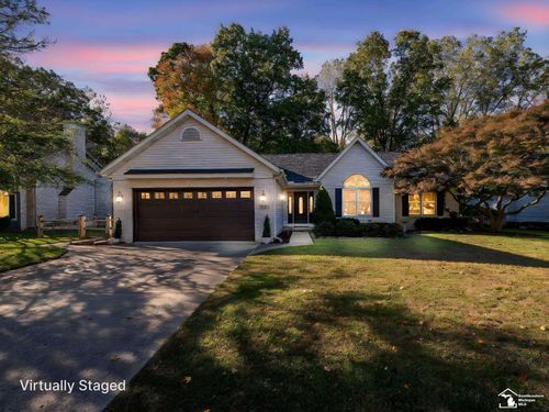 815 Scarlet Oak Dr, Monroe, MI, 48162-3481 | Card Image