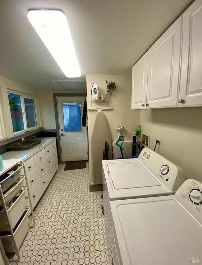 1244 East Avenue, House other with 2 bedrooms, 1 bathrooms and 2 parking in Napa CA | Image 7