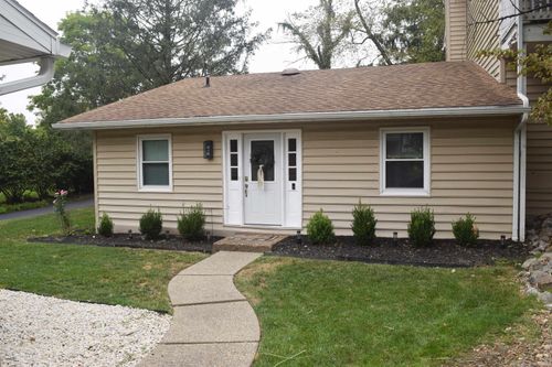 11629 Village Dr, Evansville, IN, 47725-9043 | Card Image