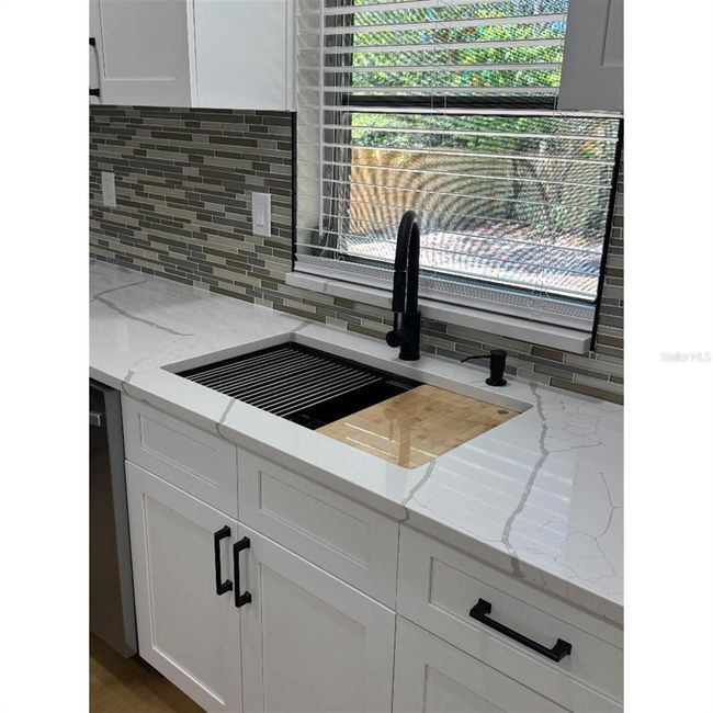 601 Lantern Ln, House other with 2 bedrooms, 1 bathrooms and null parking in ORANGE CITY FL | Image 5