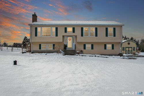 11 King Rd, Somers, CT, 06071-1125 | Card Image