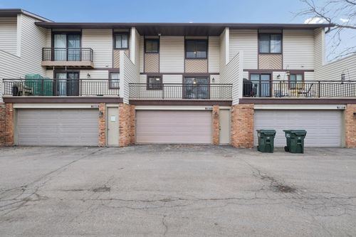 13613 Heather Hills Dr, Burnsville, MN, 55337-3907 | Card Image