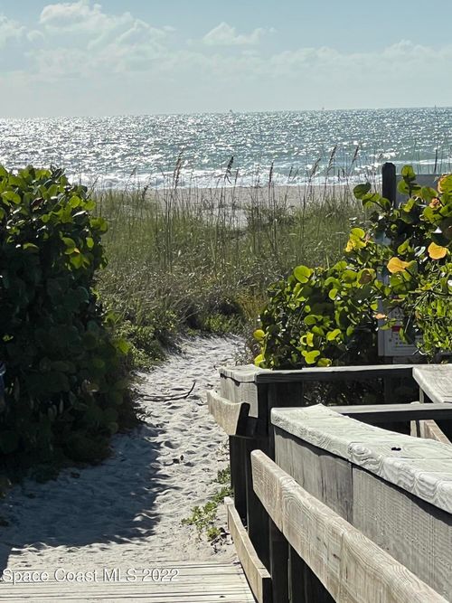 d-504-806 Mystic Dr, Cape Canaveral, FL, 32920-5329 | Card Image