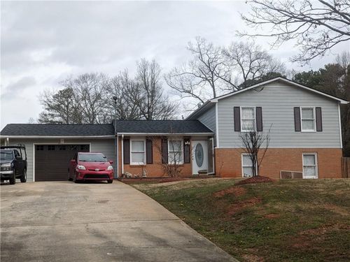 3081 Hillwood Dr, Lawrenceville, GA, 30044-4324 | Card Image