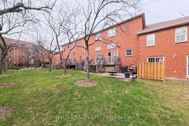 40 Stornwood Crt, Condo with 3 bedrooms, 3 bathrooms and 1 parking in Brampton ON | Image 44