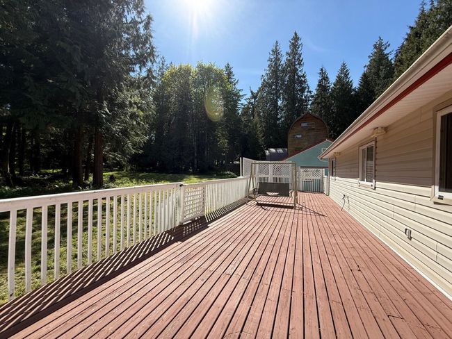 View of wooden deck | Image 29