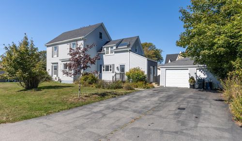 53 William St, Yarmouth, NS, B5A1Y4 | Card Image