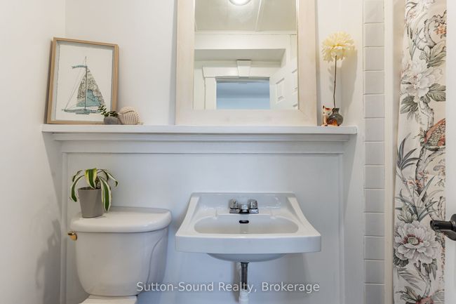 146 Sunset Blvd, House other with 3 bedrooms, 2 bathrooms and 8 parking in Georgian Bluffs ON | Image 13
