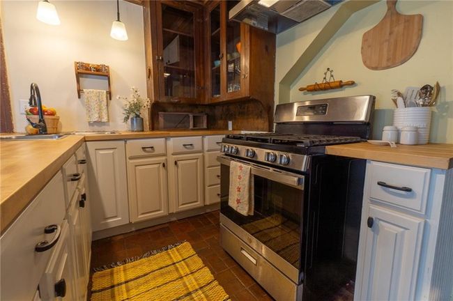 106 Main St, House other with 7 bedrooms, 7 bathrooms and null parking in Jamesport MO | Image 17