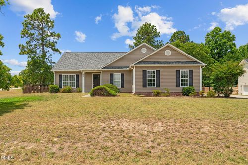 11 Sawtooth Oak Cir, Bunnlevel, NC, 28323-9088 | Card Image
