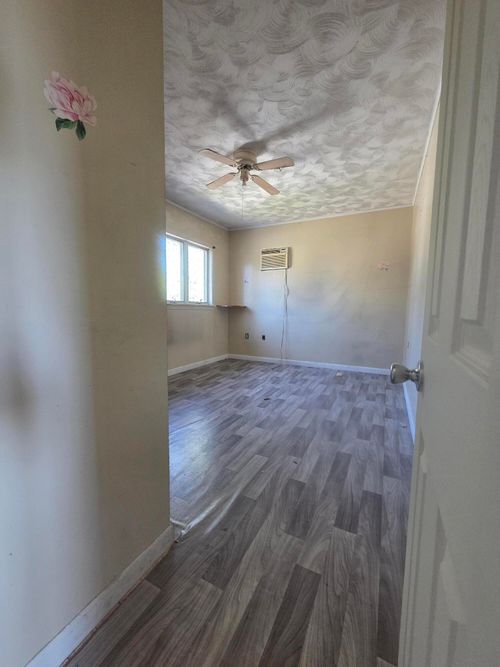 39 Heald Street, Madison, ME, 04950 | Card Image