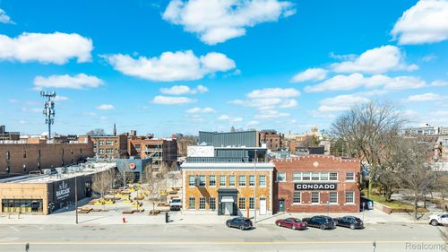 302-644 Selden Street, Detroit, MI, 48201 | Card Image