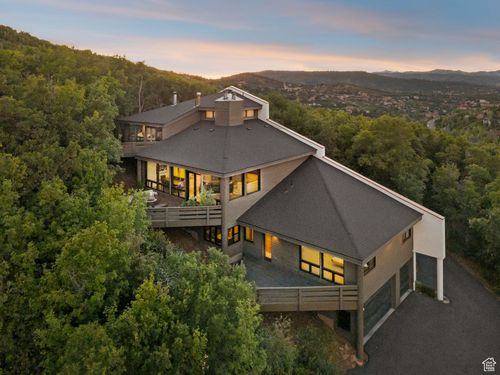 7089 Pinecrest, Park City, UT, 84098-5388 | Card Image