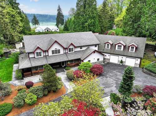 24520 Ne 196th St, Woodinville, WA, 98077-7508 | Card Image