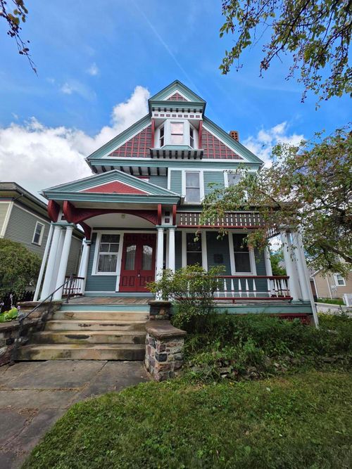 316 W Warren St, Bucyrus, OH, 44820-2113 | Card Image
