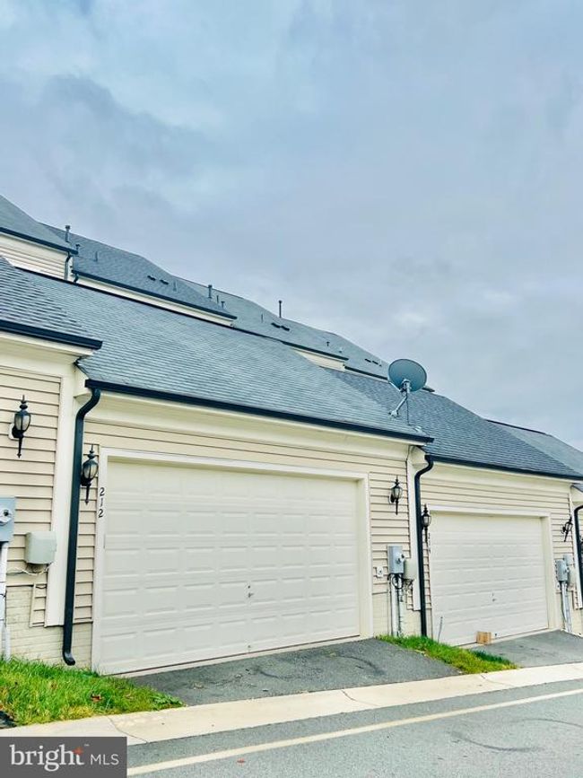 212 Almond Dr, Townhouse with 4 bedrooms, 3 bathrooms and null parking in STAFFORD VA | Image 39