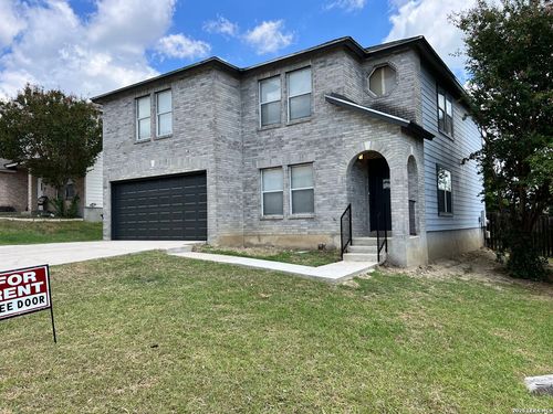 6814 Knights Hvn, Live Oak, TX, 78233-7222 | Card Image