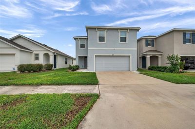 2879 Maiden Grass Isle, House other with 4 bedrooms, 2 bathrooms and null parking in WESLEY CHAPEL FL | Image 2