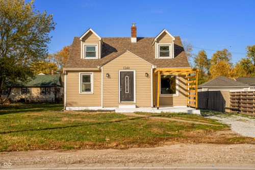 1240 W Sumner Ave, Indianapolis, IN, 46217-3175 | Card Image