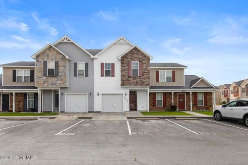 231 Glenhaven Ln, Jacksonville, NC, 28546-8417 | Card Image