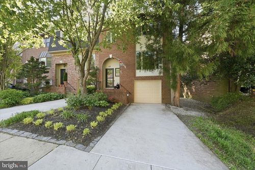 49 Rockford Rd, WILMINGTON, DE, 19806-1003 | Card Image