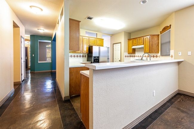14946 Doria Dr, House other with 4 bedrooms, 2 bathrooms and 2 parking in Austin TX | Image 4