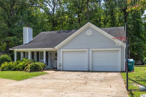 10050 Arkansas Street, Bastrop, LA, 71220 | Card Image