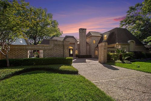 807 Spear Point Cv, Houston, TX, 77079-4212 | Card Image