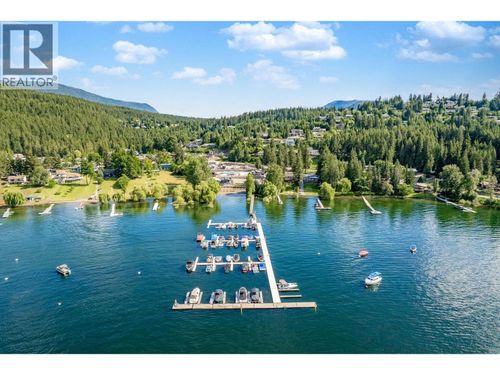 82-2695 Blind Bay Rd, Blind Bay, BC, V0E1H1 | Card Image