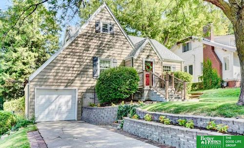 4544 Mason St, Omaha, NE, 68106-2018 | Card Image