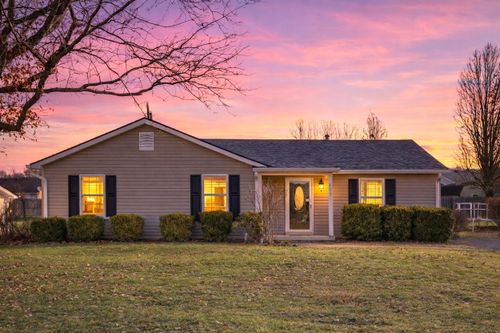 117 Powhatan Trl, Versailles, KY, 40383 | Card Image
