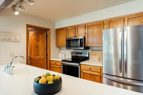 23-17751 Lake Aspen Ct, Sunriver, OR, 97707 | Card Image