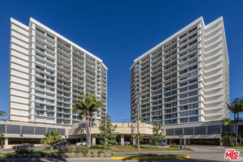 305b-201 Ocean Ave, Santa Monica, CA, 90402-1456 | Card Image