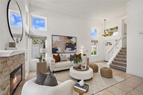 26907 Begonia, Mission Viejo, CA, 92692 | Card Image