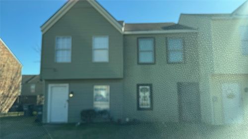 9434 Olde Towne Row, Dallas, TX, 75227-8165 | Card Image