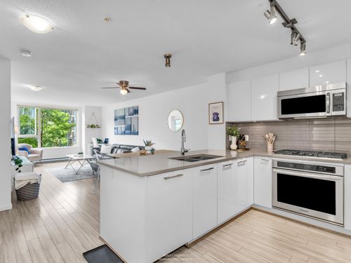 202-1128 Kensal Pl, Coquitlam, BC, V3B0J2 | Card Image