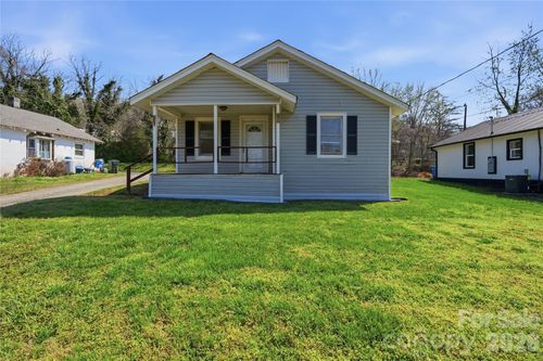 346 N Cleghorn St, Rutherfordton, NC, 28139-2605 | Card Image