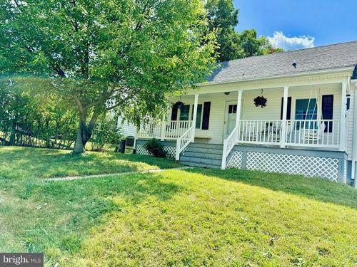 197 Denny Ln, WINCHESTER, VA, 22603-4832 | Card Image