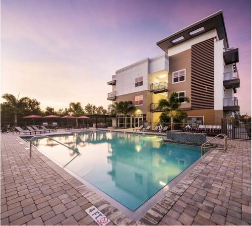 b2-1185 S Pinellas Ave, Tarpon Springs, FL, 34689-3701 | Card Image