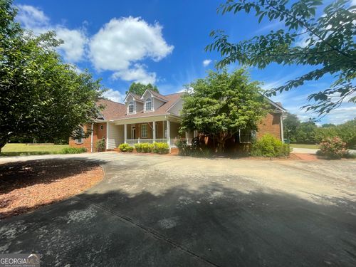 1545 Sam Bell Rd, Clarkesville, GA, 30523-4182 | Card Image