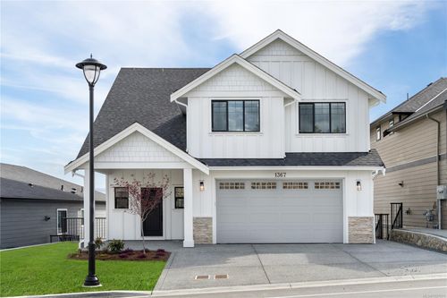 1367 Flint Ave, Langford, BC, V9B5N1 | Card Image