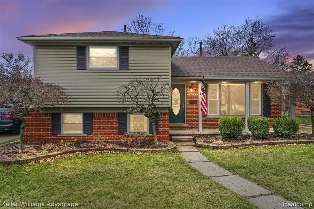 14565 Shadywood Drive, Sold in Plymouth Twp Zoocasa