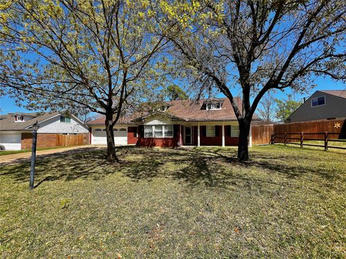 1309 Cochise Dr, Arlington, TX, 76012-4317 | Card Image