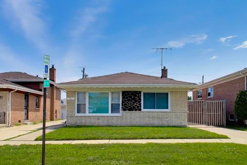 509 Paxton Ave, Calumet City, IL, 60409-3129 | Card Image
