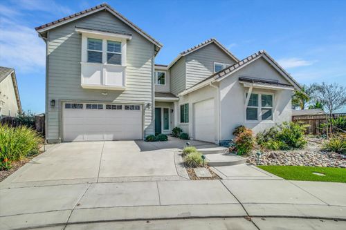 2495 Kruip Ct, Lathrop, CA, 95330-8310 | Card Image