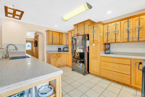 4111 Sandusky Rd, Peck, MI, 48466-9703 | Card Image