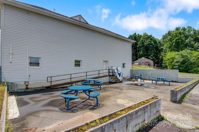 1100 Praley St Sw, Home with 0 bedrooms, 0 bathrooms and 40 parking in Valdese NC | Image 42